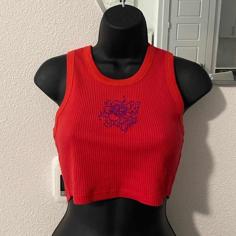 I am Gia Vea Crop Tank